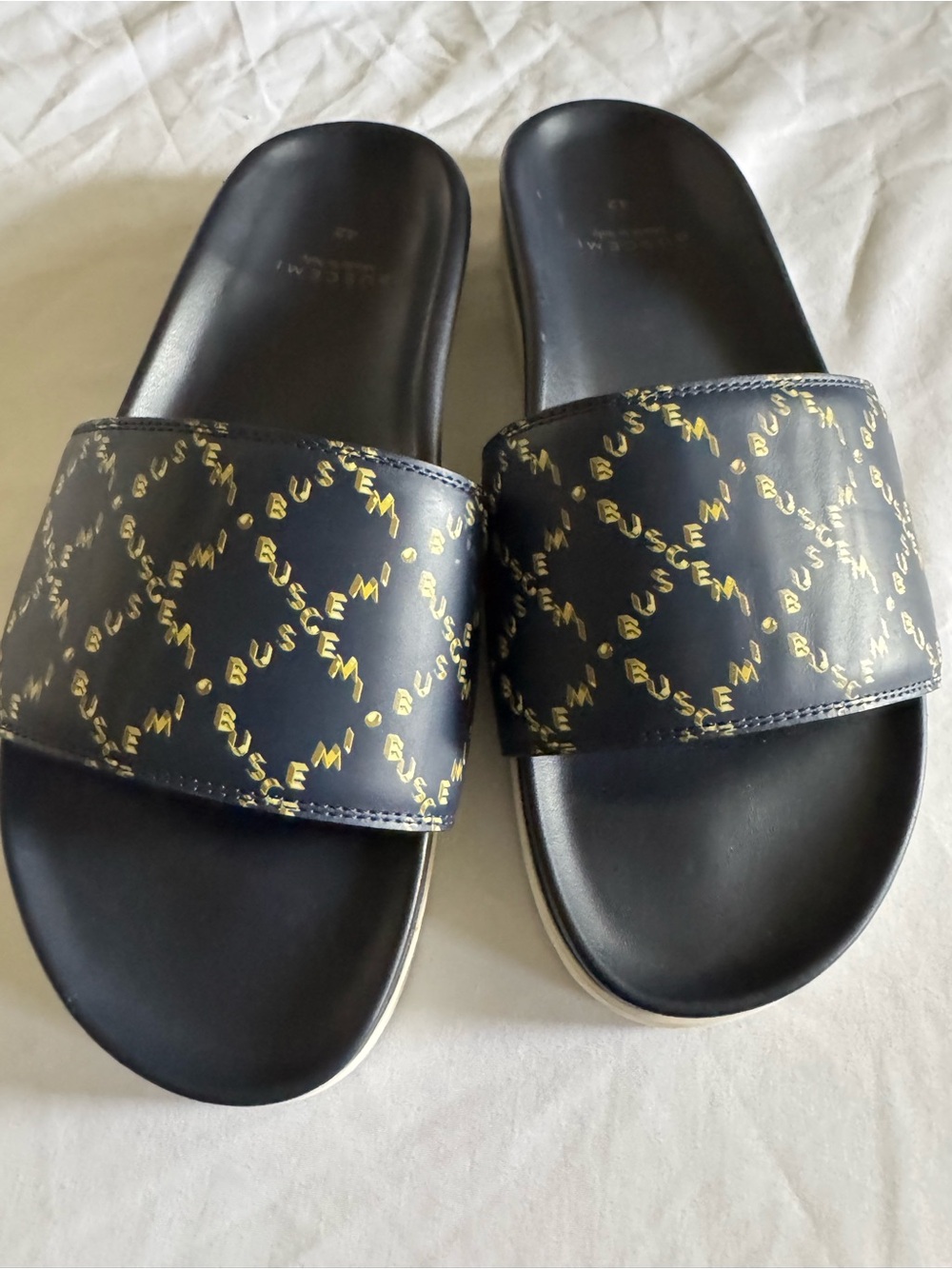 Women's sandals Subcategory